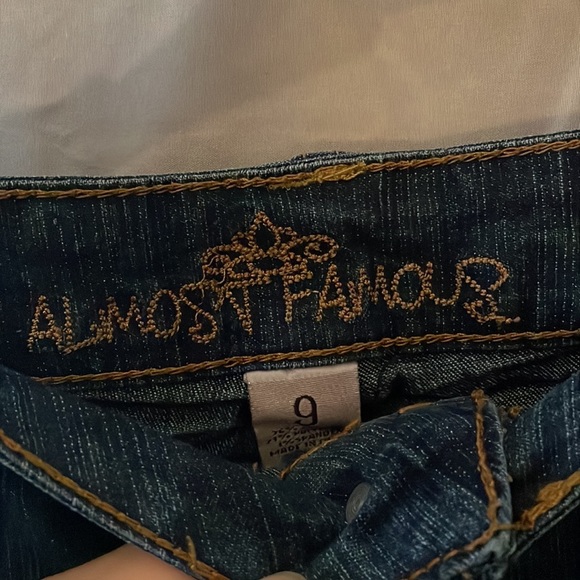 Almost Famous denim shorts - Picture 4 of 8